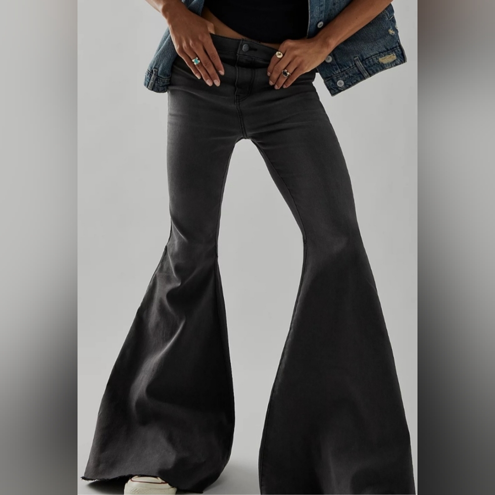 Free People Flare Jeans Size 27